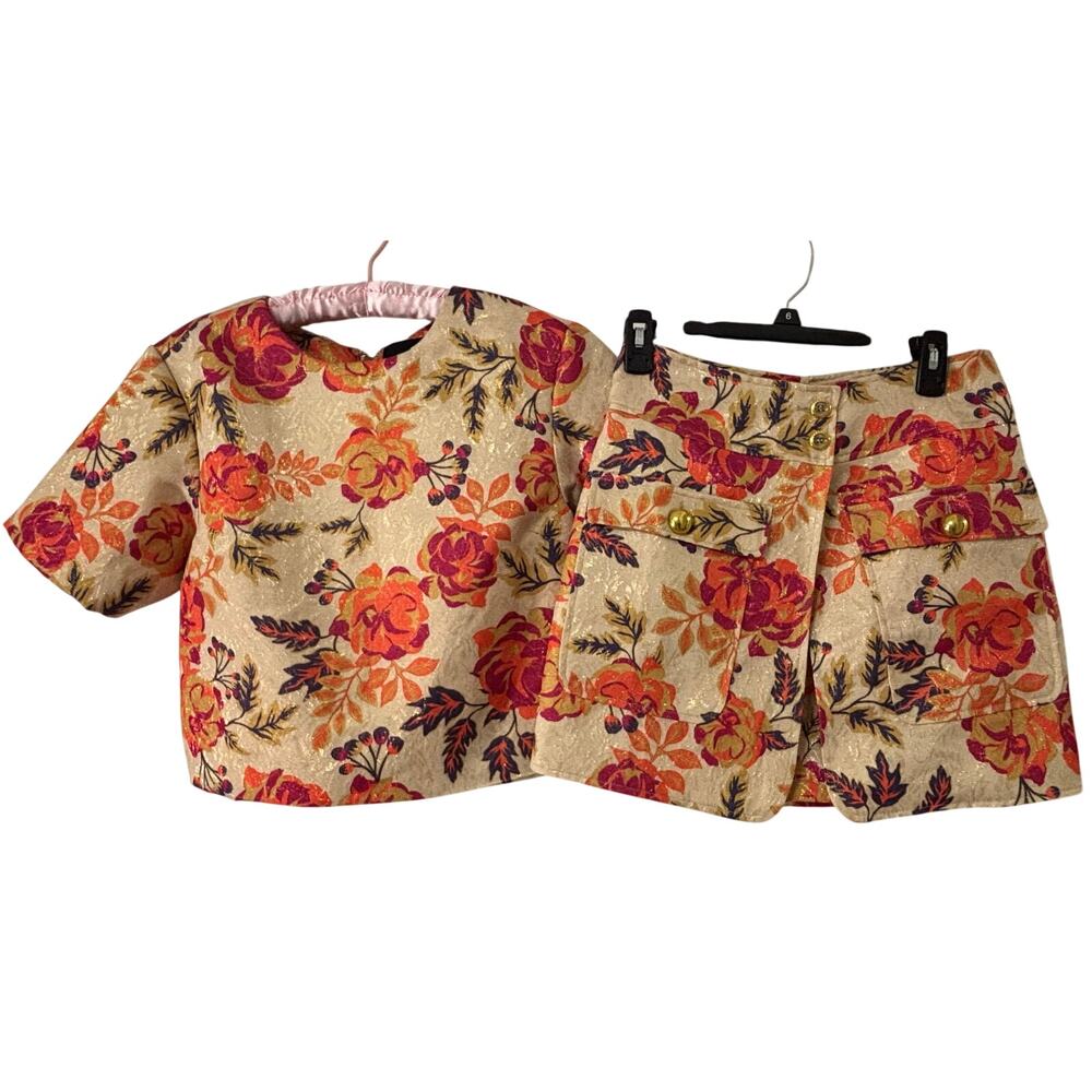 Le Superbe NWT Rose Tyrie Floral Brocade 2pc Set Crop Top & Skirt Size 4